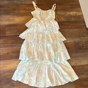 NWOT adorable maxi M